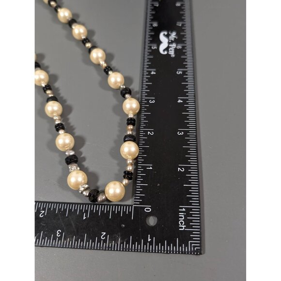 Retro Ivory Color Glass Faux Pearl Black Bead Necklace Classic 22" - Picture 8 of 8